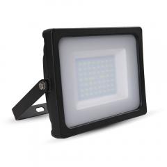 LED reflektor SLIM 50 W teplá biela čierny